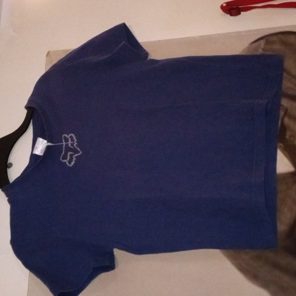 A Fox racing blue crop top